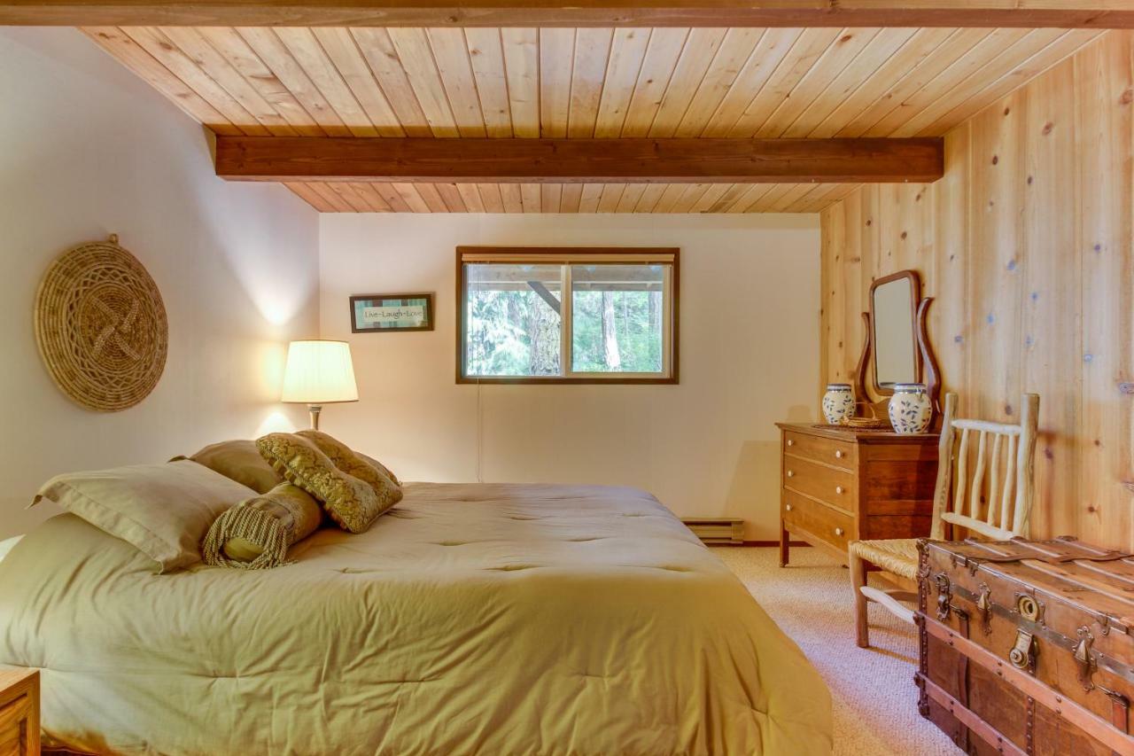 The Chalet On Lopez Islandale Exterior photo